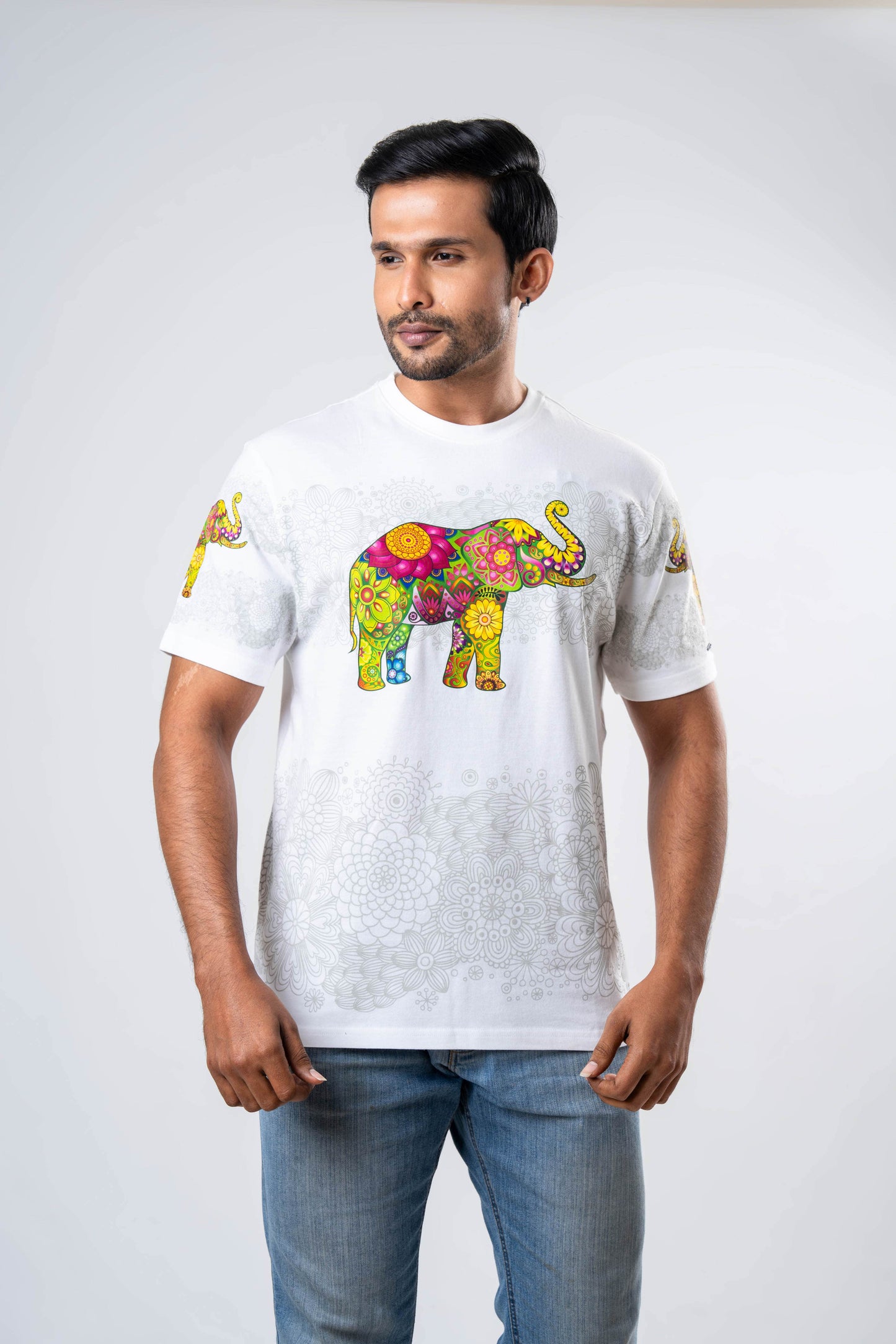 Ceylon Elephant Men's Multitude Printed Crew Neck - White
