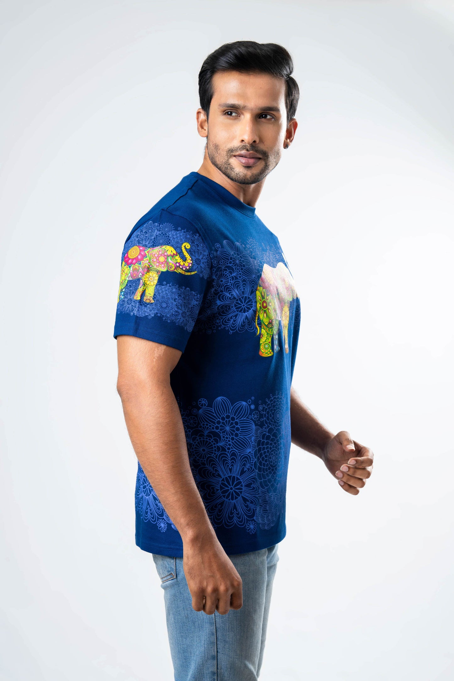 Ceylon Elephant Men's Multitude Printed Crew Neck - Navy